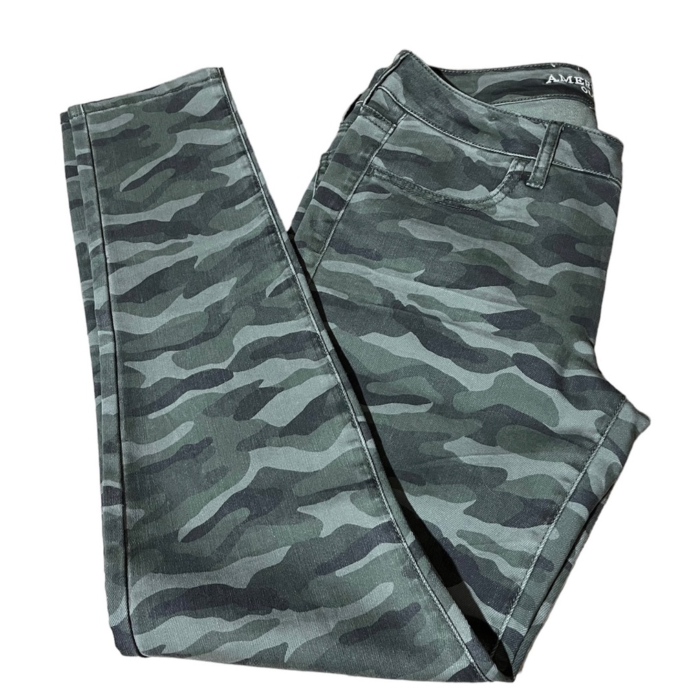 AMERICAN EAGLE  Outfitters green Camouflage Print‎ Women’s Pant Sz 10